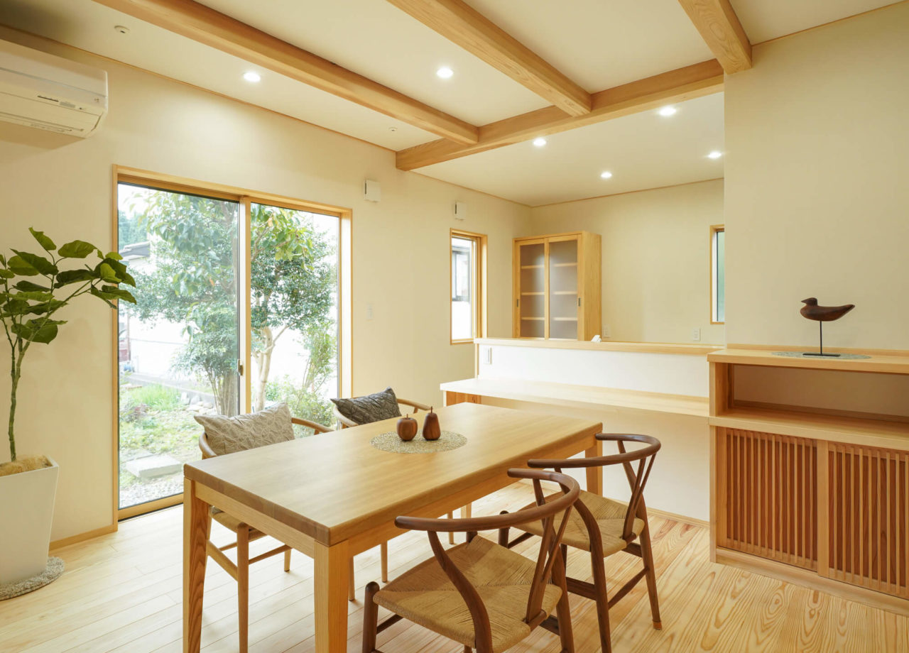 時間と共に住み手が育てる木の家