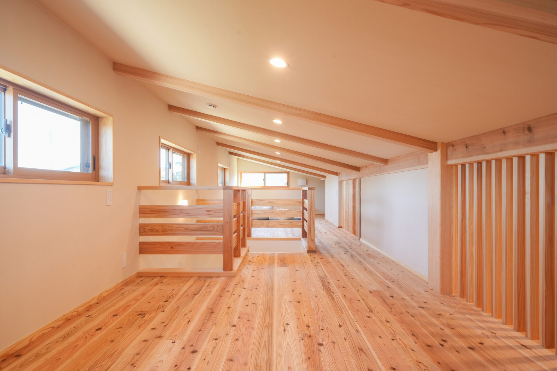 ロフト・小屋裏