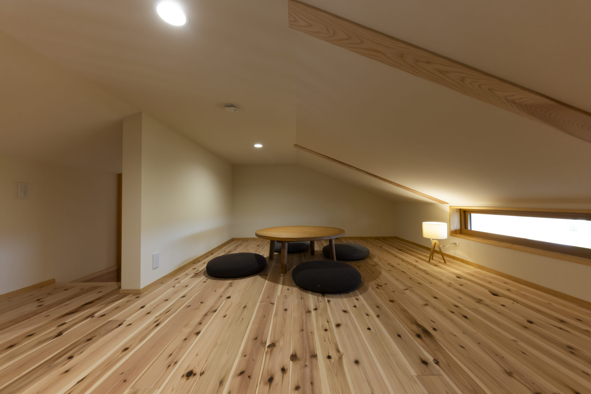 ロフト・小屋裏
